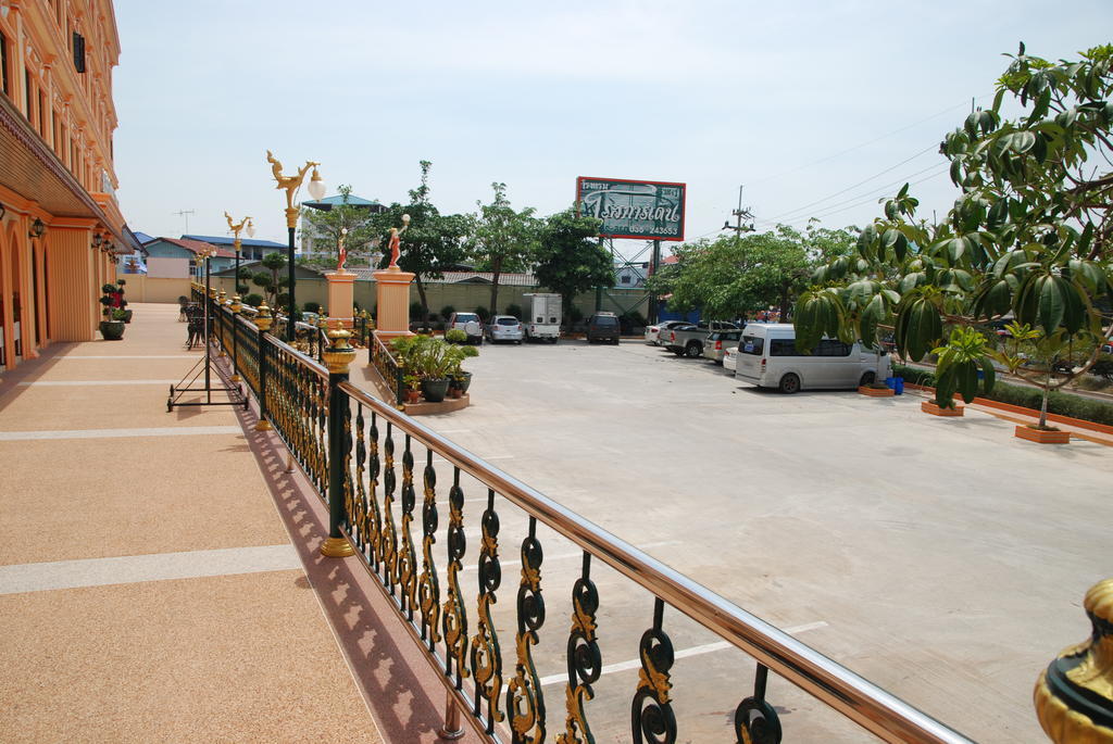 Rose Garden Hotel Phra Nakhon Si Ayutthaya Buitenkant foto
